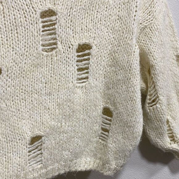 ASOS Design Cream Distressed Knit Sweater Cropped Pullover – Size 6 - Picture 5 of 10